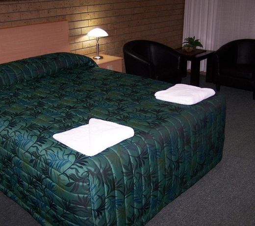 Macintyre Motor Inn