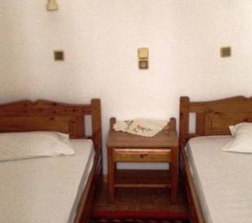 Maro Rooms