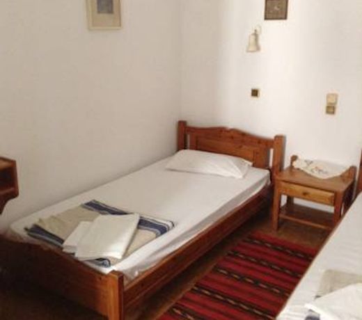 Maro Rooms