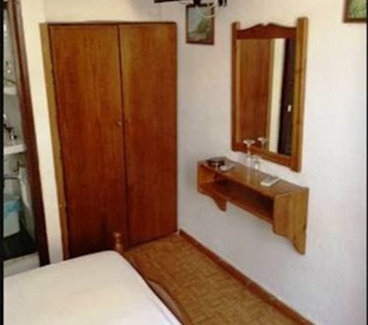 Maro Rooms