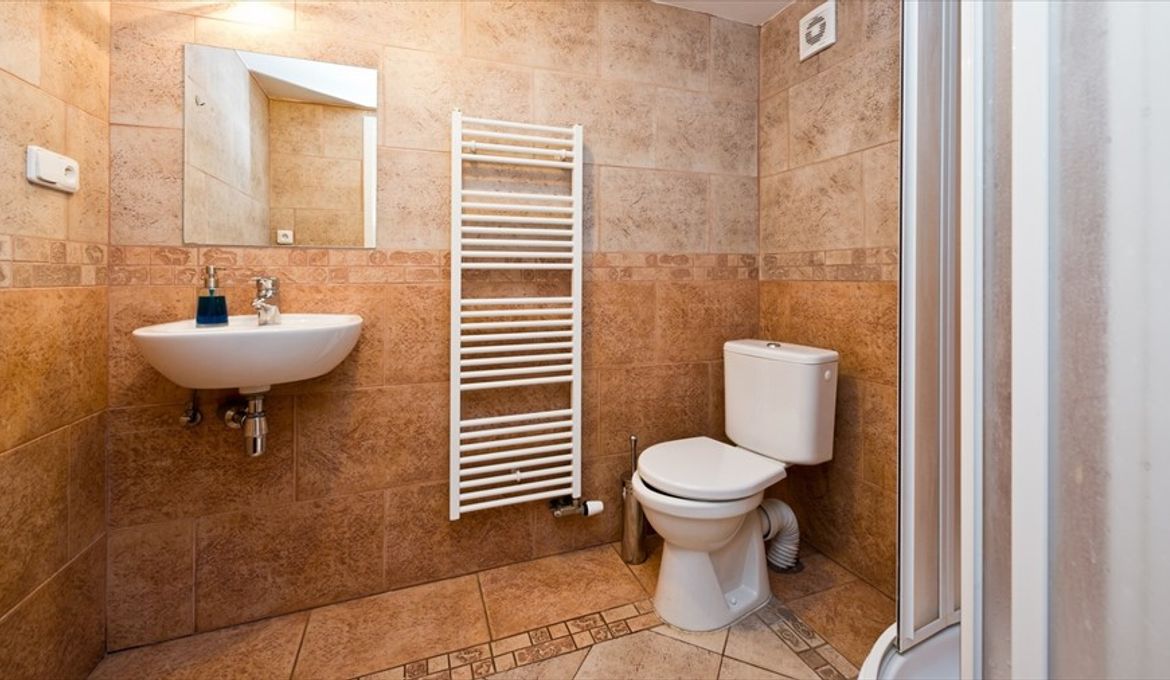 Budget Apartment