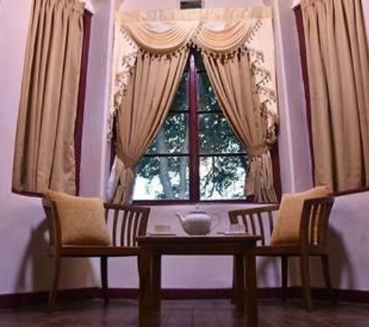 Royal Majesty Bungalow