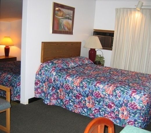 Budget Host Inn