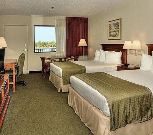 Buggs Island Inn - South Boston East