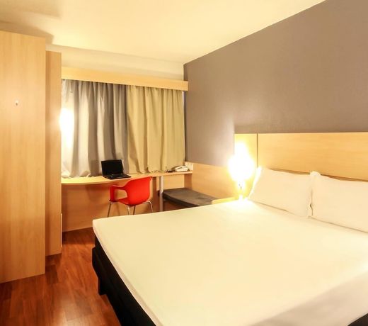 ibis Joinville