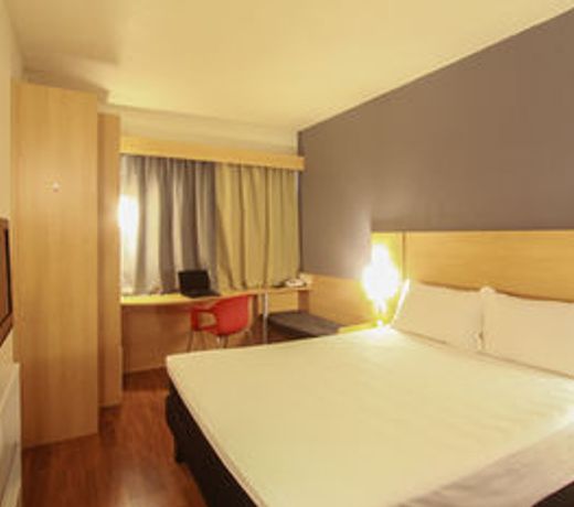 ibis Joinville