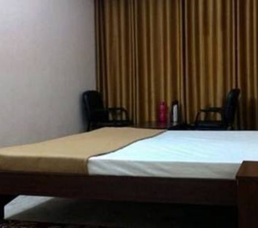 Hotel Tushtaya Residency