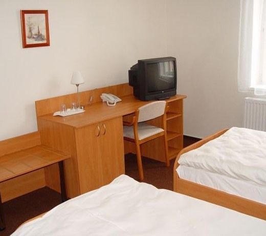 HOTEL ZIMNI LAZNE