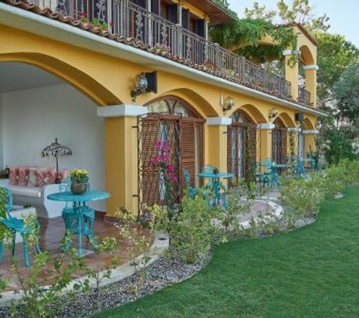 Villa Taraça Alaçatı Romantik Otel