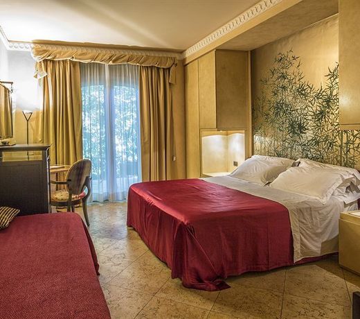 Romano Palace Luxury Hotel