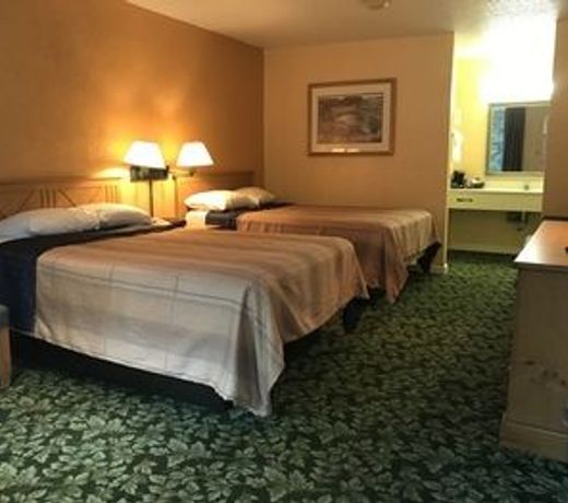 Seven Hills Suites