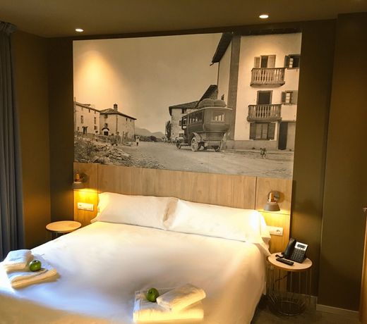 Hotel Landaben