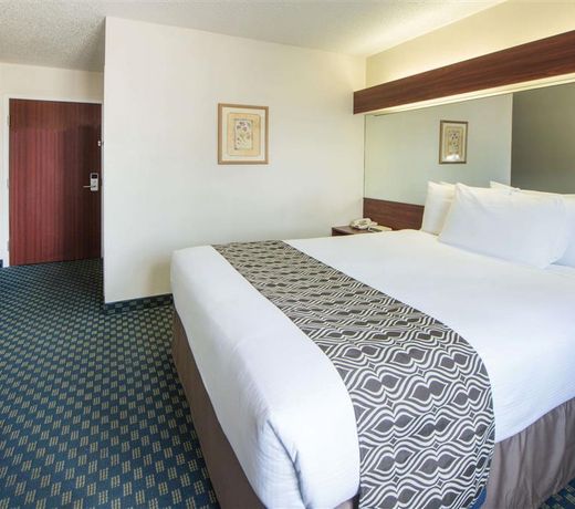Microtel Inn & Suites by Wyndham Tulsa East