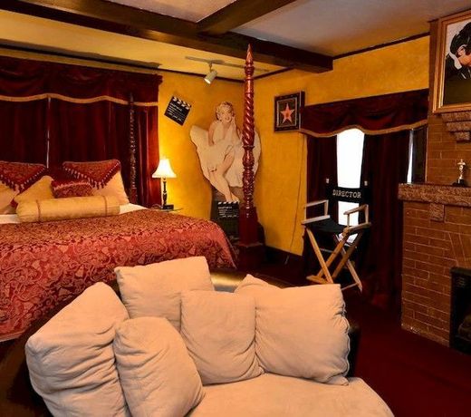The Anniversary Inn Logan