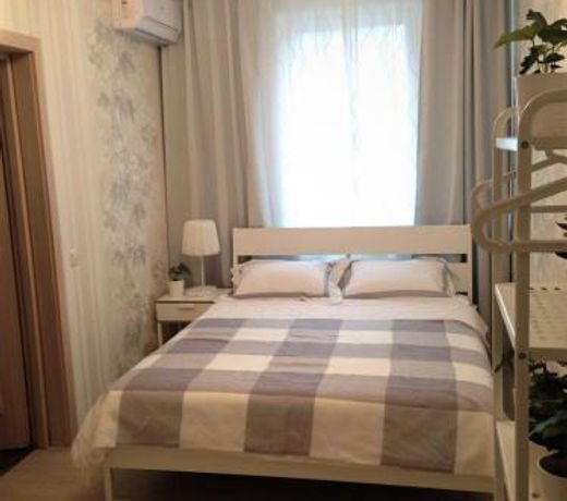 Hotel Crocus Star