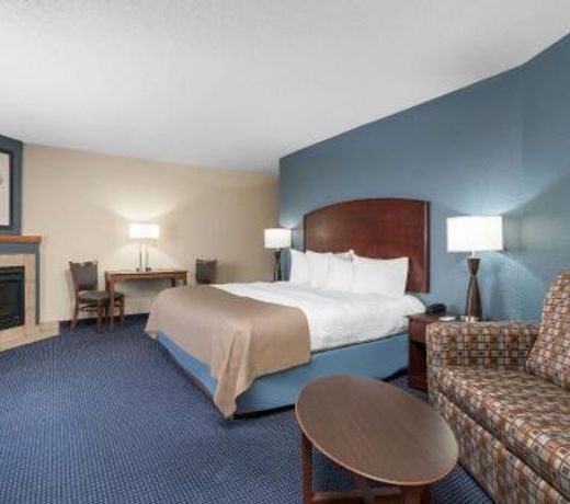 AmericInn by Wyndham Fort Dodge