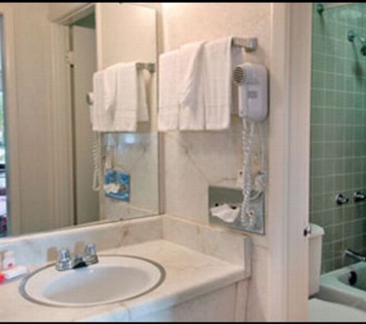 RAMADA LIMITED MARIANNA