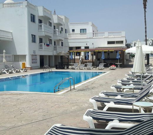 2 Bedroom Apartment