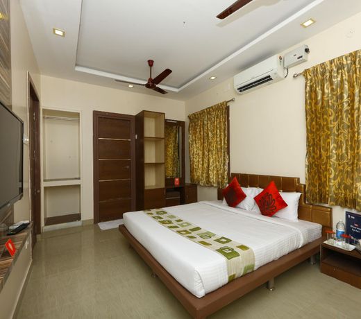 OYO 5323 Kamadenu Residency