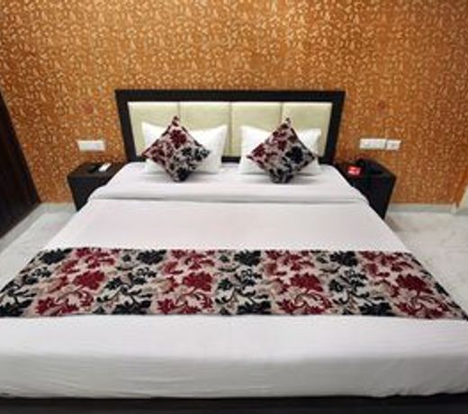 OYO 9040 Hotel Alpine