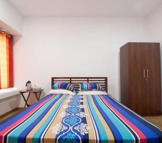 Isec Apartment