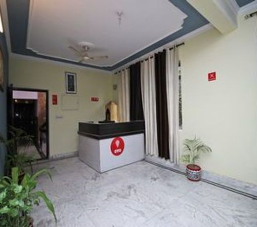 OYO 9222 Viditva 2