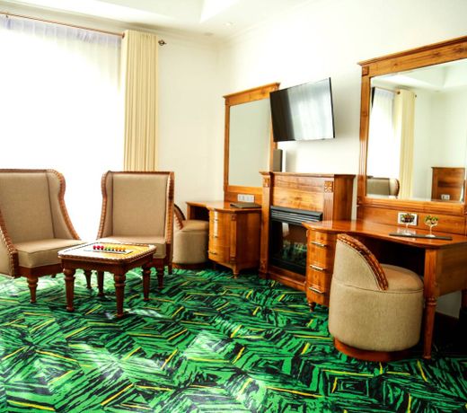 Araliya Green City Hotel