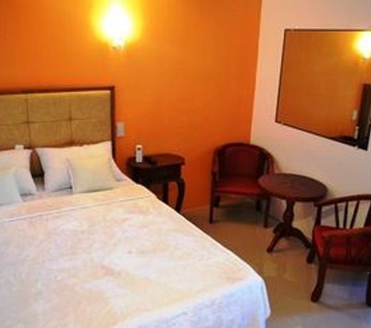 Casa del Camba Hotel and Restaurant