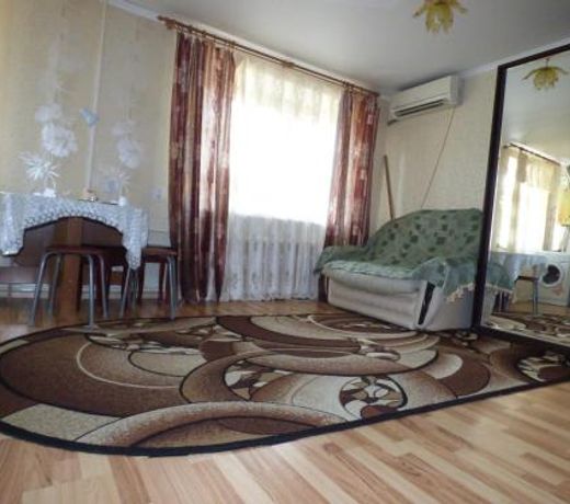 Apartment on Zdorovtseva