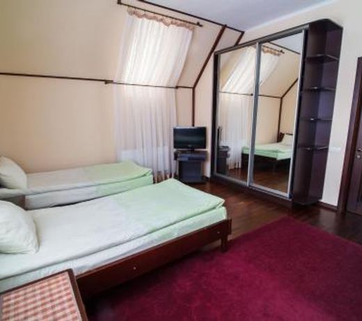 Hotel on Khmelnytskogo 8