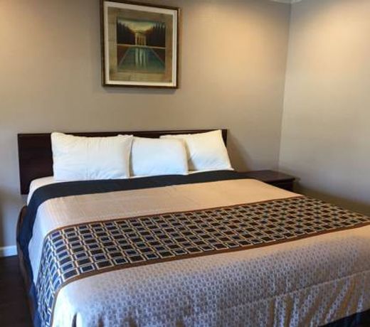 Royal Palace Inn