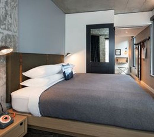 MOXY Seattle Downtown