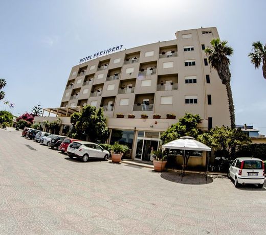 Hotel President Sea Palace