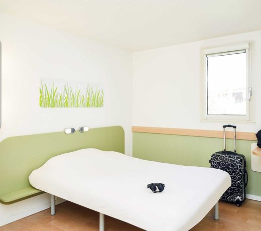 B&B HOTEL Marseille Parc Chanot