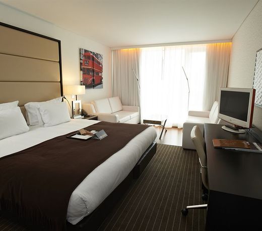 Pestana Chelsea Bridge Hotel