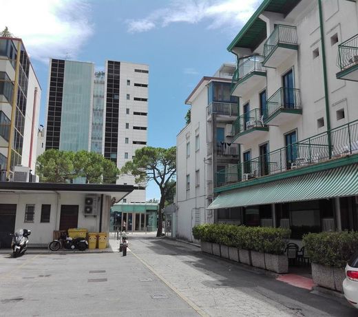 Hotel Apollo
