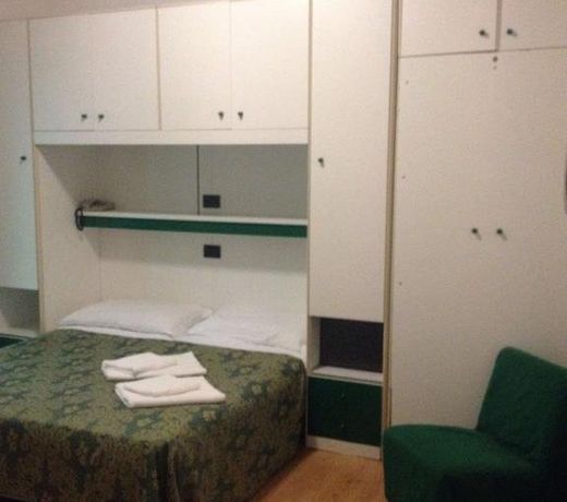 Hotel Apollo