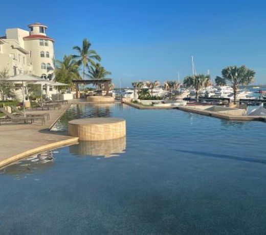 Amazing Vista Coral Condo