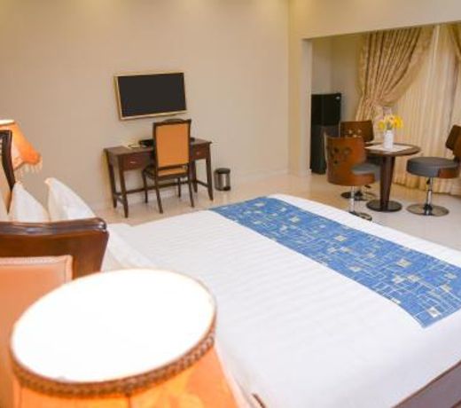 Orchards Cottage Hotel