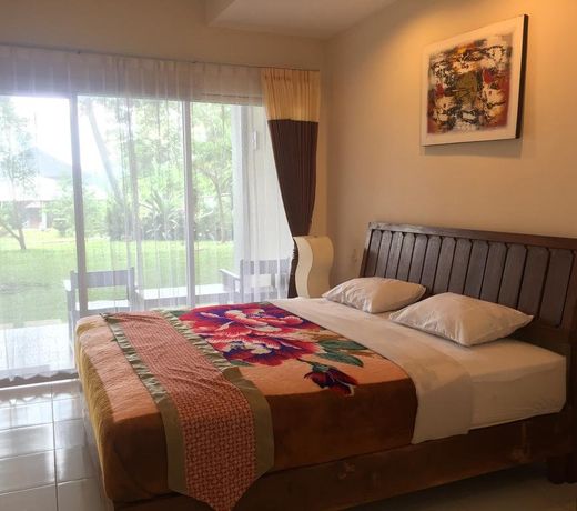 Minak Jinggo Hotel