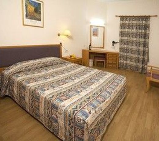 Episkopiana Hotel And Sports Resort