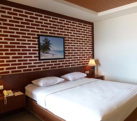 Watu Dodol Hotel & Restaurant