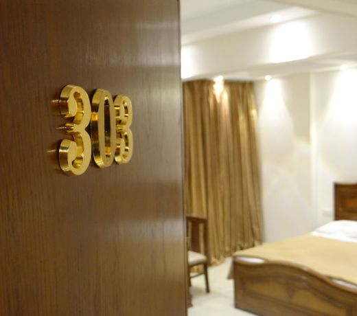 Dreamers Hotel