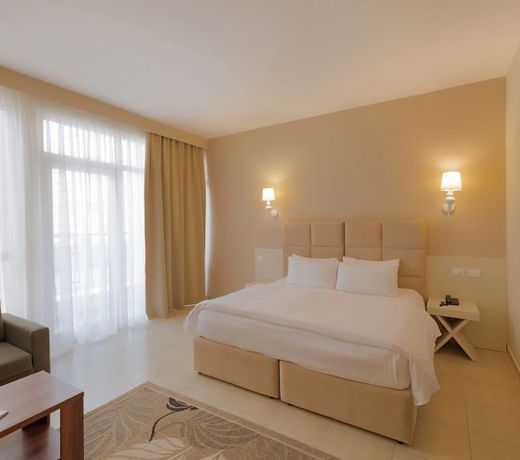 Sun Hotel