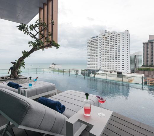 Mytt Hotel Pattaya - SHA Extra Plus