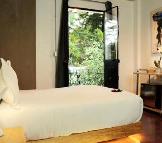 Agrado Guest House