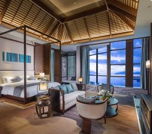 Dali International Hotel