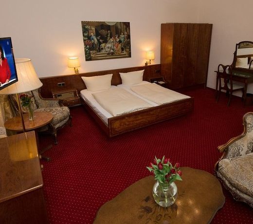 Hotel am Kochbrunnen