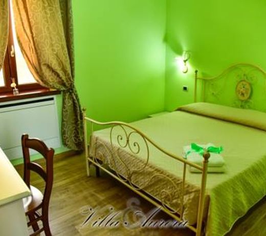 Villa Aurora