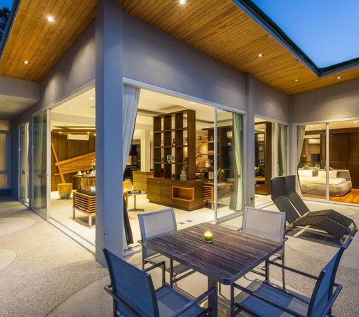Raffine Luxury 2 bedroom Penthouse